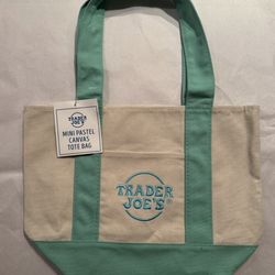 Trader Joe’s Mini Canvas Tote *Light Green* NWT Sold Out In Stores- Great Holiday Gift!