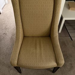 Beige Vintage Upholstered Wing Chair with Laurent accent