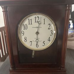 Howard miller 29th Anniversary Mantel Clock 