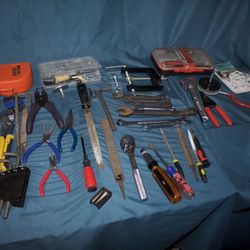 Lot of Miscellaneous Tools – Spare, Used, Rustic