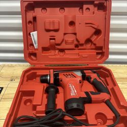 Milwaukee (5268-21) 1-1/8 in. Corded SDS- Plus Rotary Hammer