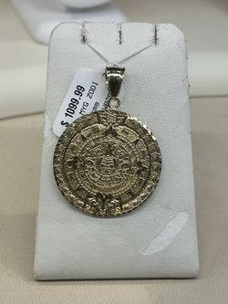 Mayan Pendant 10k