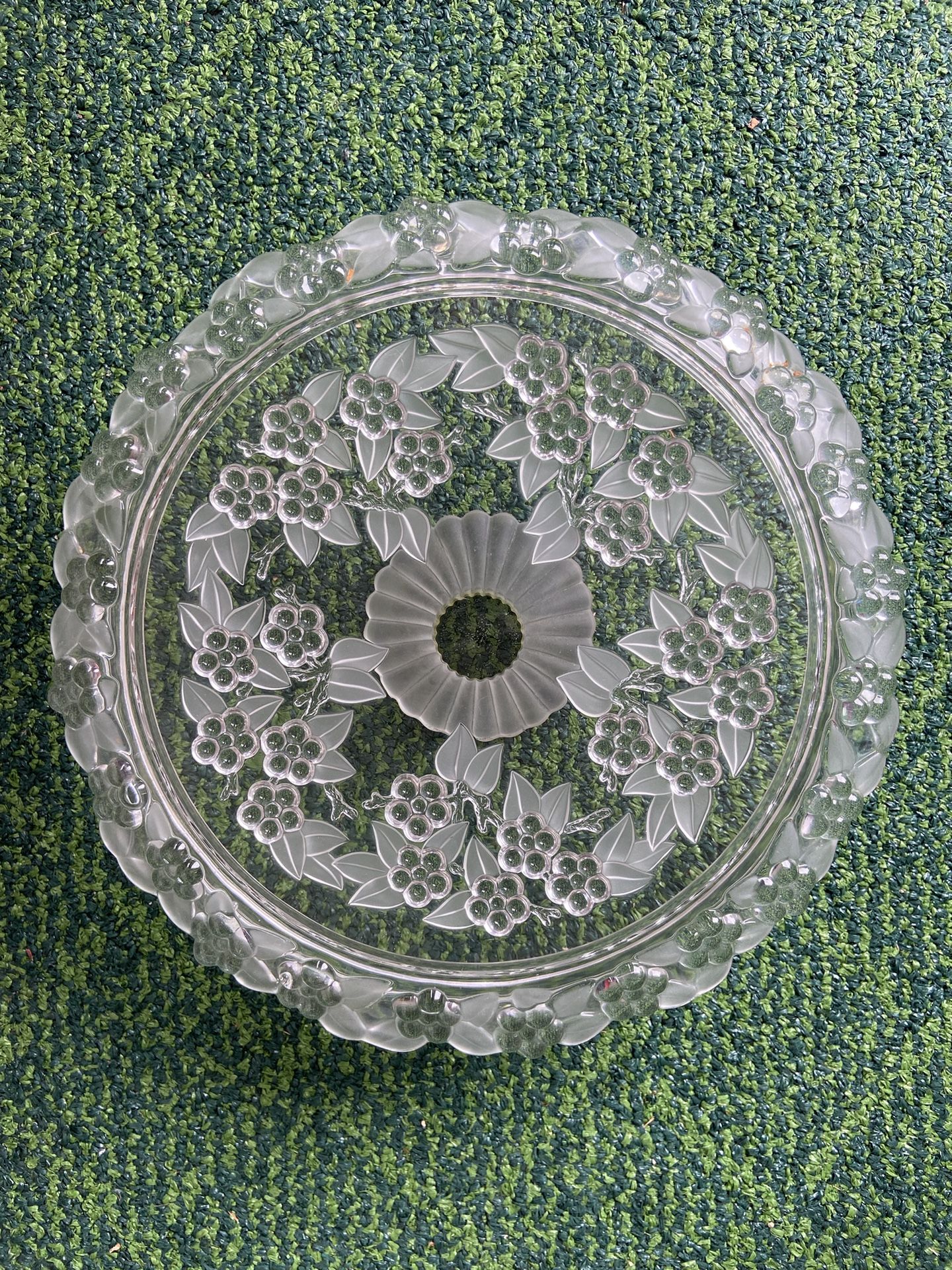 Beautiful Cake/Dessert Plate With Stem 13”