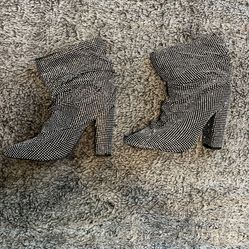 SUPER CUTE SPARKLY ANKLE BOOTS
