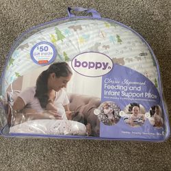 Boppy Feeding And Infant Support Pillow 