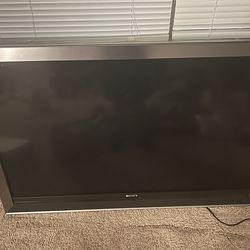 Sony TV (52 Inch)