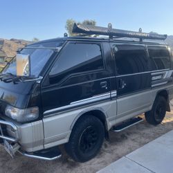 mitsubishi delica 1992