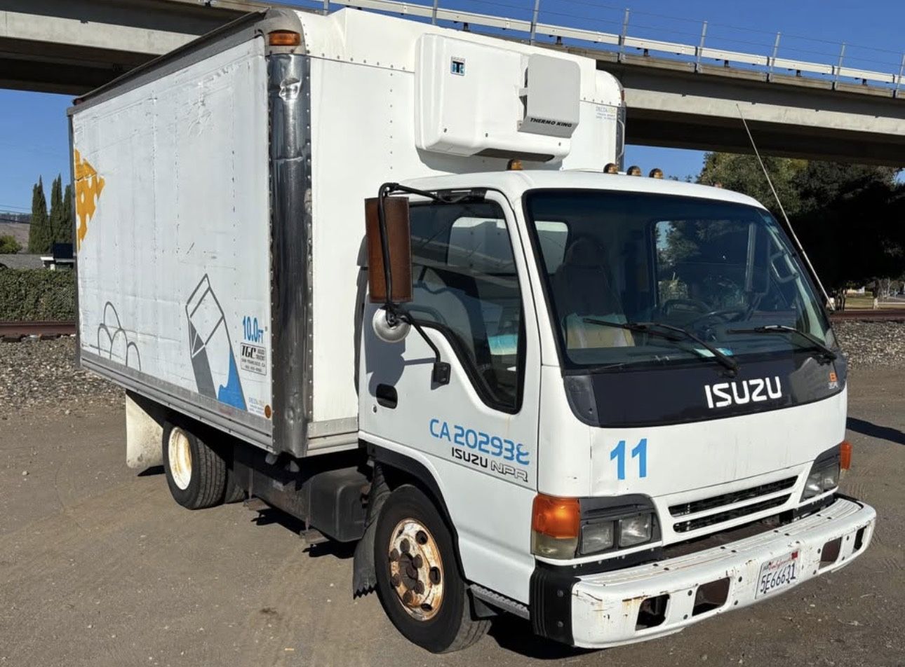 1995 Isuzu NPR
