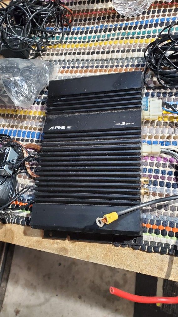 Car Audio Pieces Laying Around...Alpine/jl Audio/inifinity Kappa/Memphis Audio