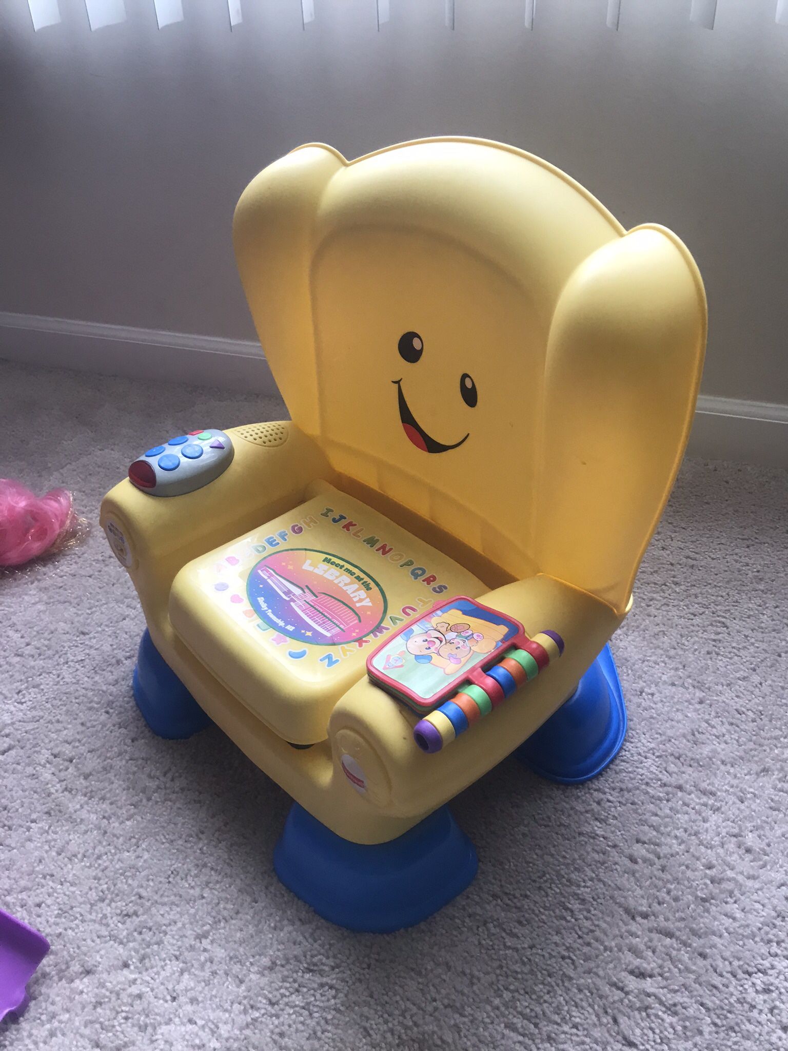 Fisher-Price Fisher-Price Laugh & Learn Smart Stages Chair Electronic Learning Toy for Toddlers, Yellow