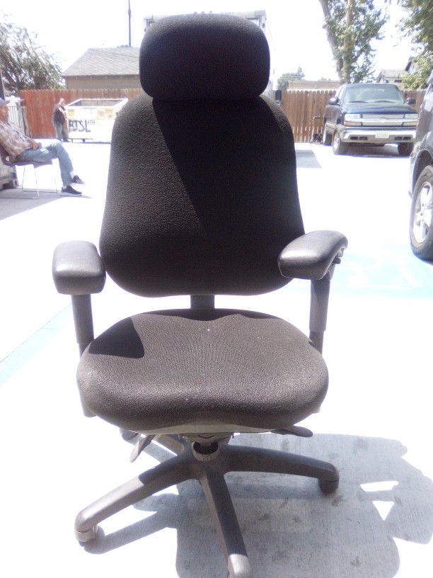 Bodybilt Office Chair Tilt Adjustable Lift Rolling