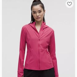 NWT lululemon Mist Over Windbreaker, sz 12