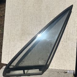 Honda Del Sol corner window 
