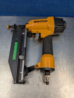 Bostitch Stapler SB-1664FN