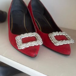 Size 35.5 $15