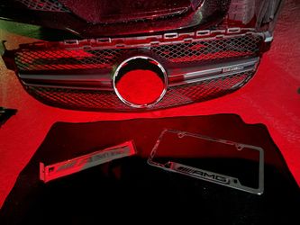 OEM - AMG - MERCEDES-BENZ C63s AMG GRILLE
