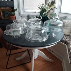5 Clear Glass Cake Plates With Domes