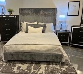 New 4pc bedroom set in box $998