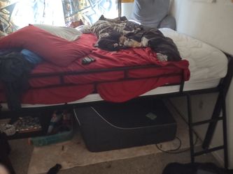 Full size low loft bed