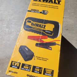 Dewalt 2500amp Jump Starter w/ USB Power Bank DXAELJ25C...NUEVO_NEW $169 PRECIO FIJO_FIRM PRICE