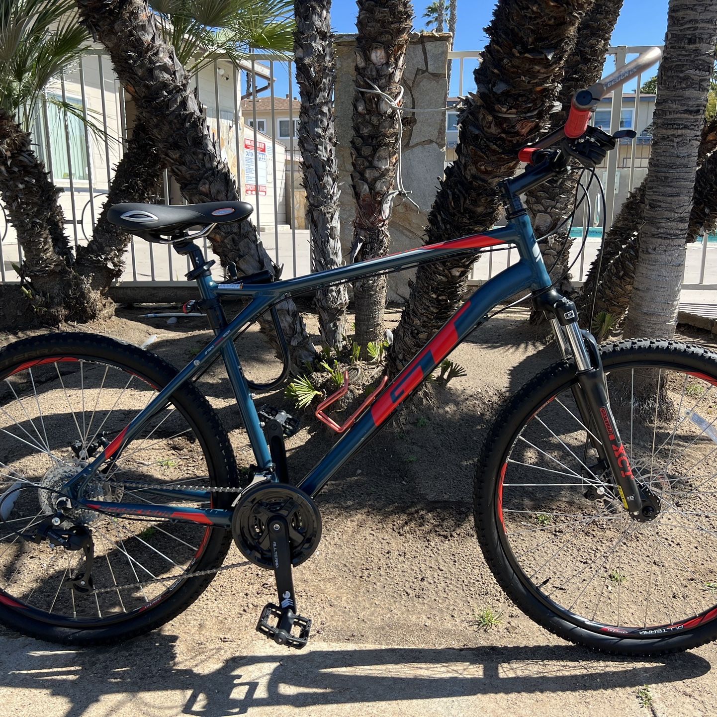 Gt men's aggressor pro mountain bike slate blue new arrivals