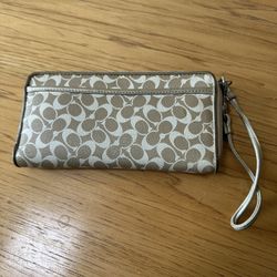 Coach wallet 
