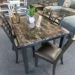 7 Pc Dining Set 