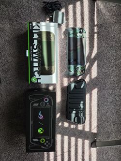 Asus ROG XBOX Ally X 7" AMD Ryzen AI Z2 Extreme 24GB RAM 
1TB 
Black 
With Killswitch Case and Extras