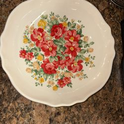 Pioneer Woman Vintage Floral 13-inch stoneware pasta serving bowl