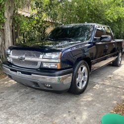 2005 Chevy Silvardo Crew Cab 