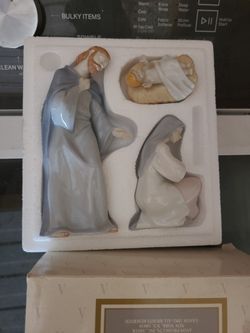 Bethlehem Nativity
Blessed Family-3 Piece Set - With Box