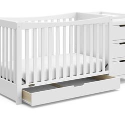 Graco Remi 4-In-1 Convertible Crib & Changer With Drawer (White) – GREENGUARD Gold Certified, Crib And Changing-Table Combo, Includes Changing Pad, Co