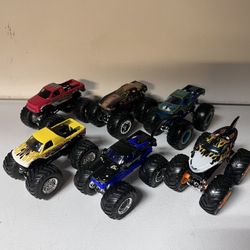 Diecast Monster Trucks Collection Predator 