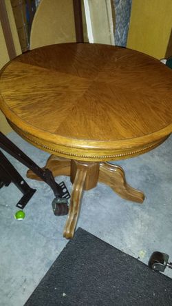 End oak table