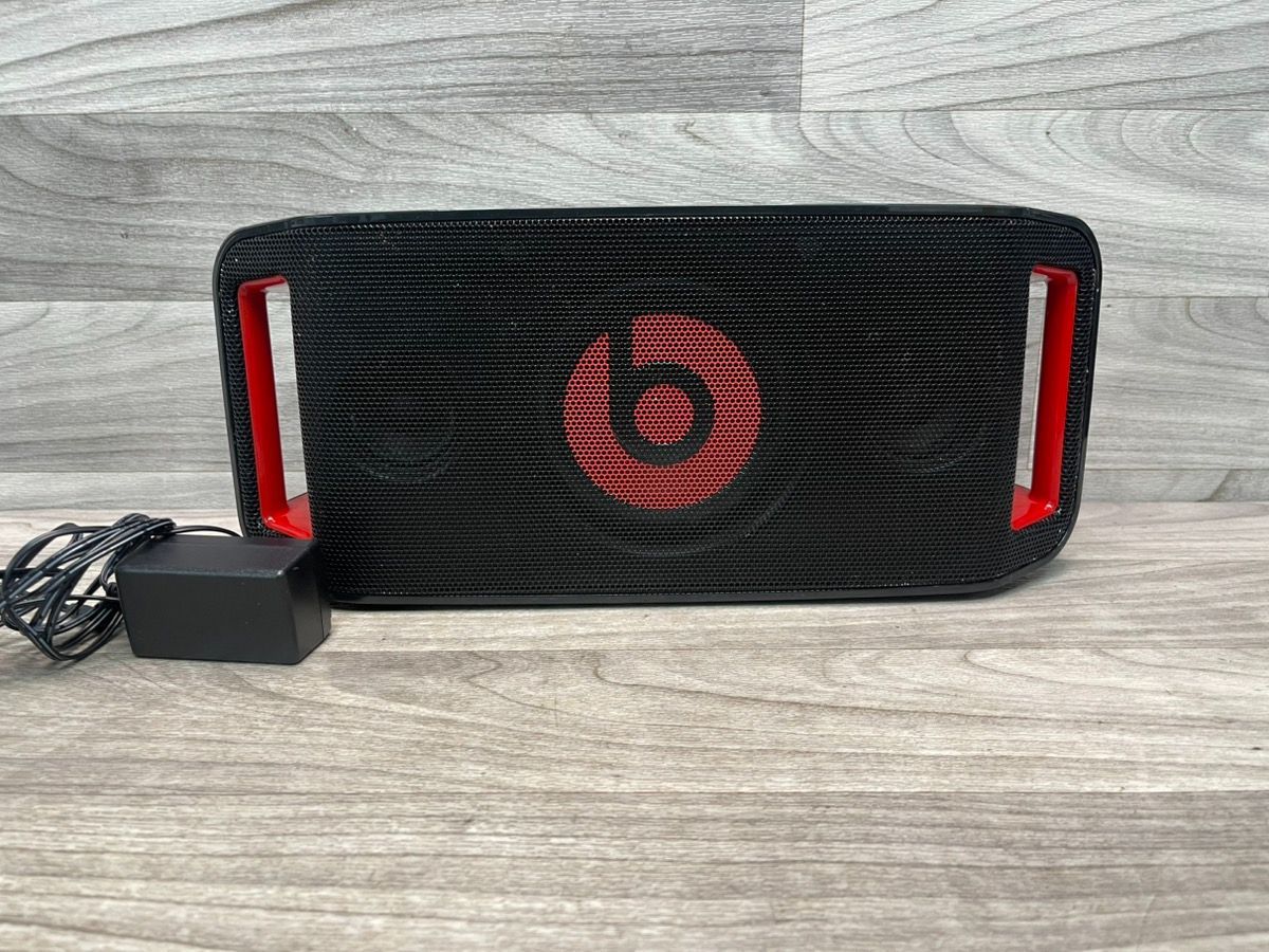 Beats Beatbox Portable Bluetooth Speaker (A1D025379)