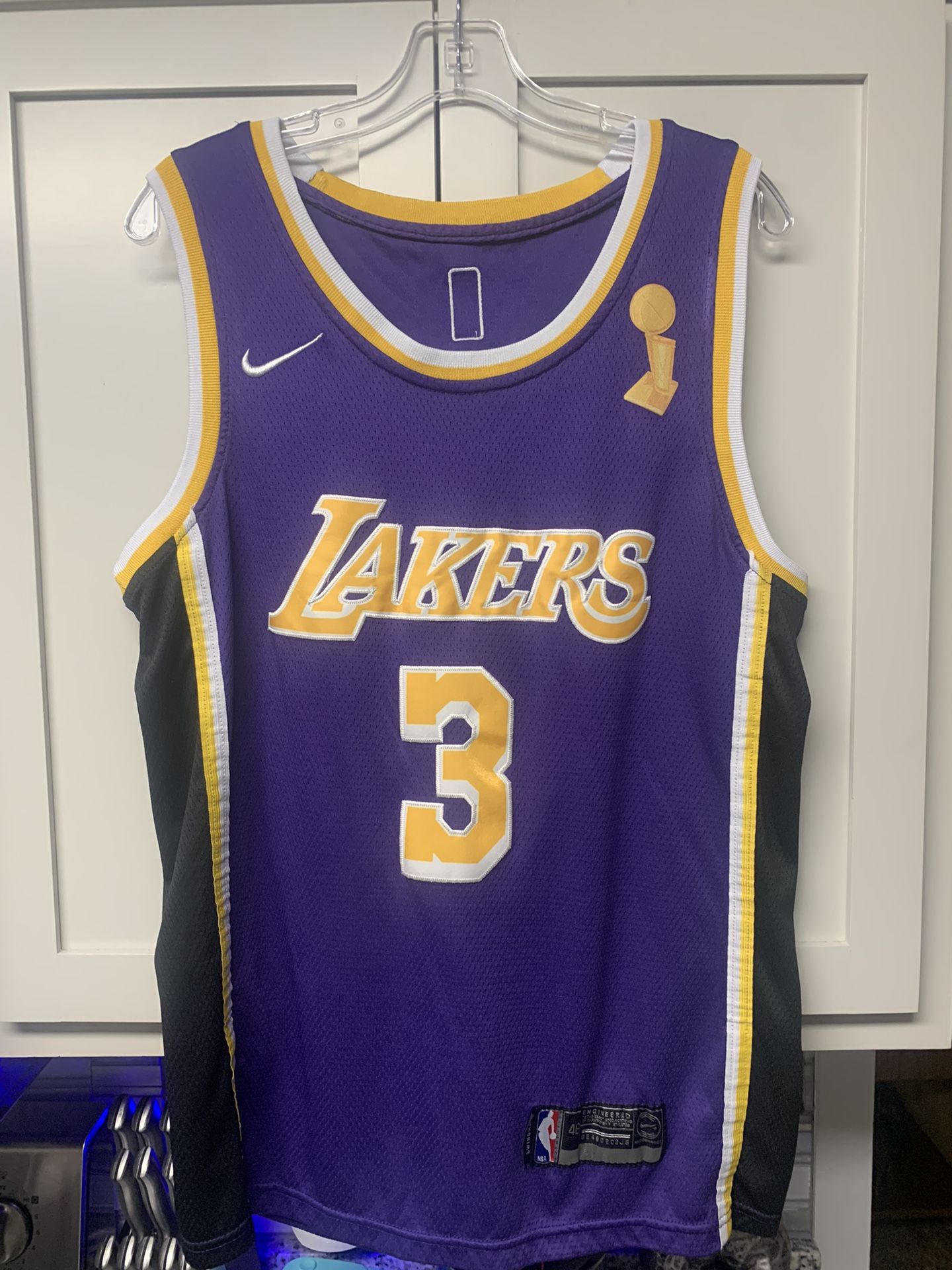 Los Angeles Lakers - Anthony Davis Jersey for Sale in Brooklyn, NY - OfferUp