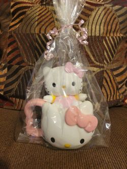 Sanrio Hello Kitty Pink Gift Set