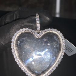 925 With Moissanite Diamond Picture Pendant 