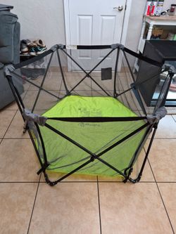 Summer Infant Pop 'N Play Portable Indoor/Outdoor