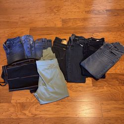 Size 6-8 Women’s Jeans