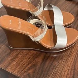 Silver woman’s Wedges