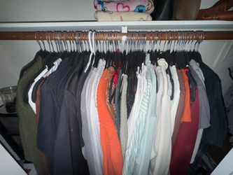 WOMANS CLOTHING XS/S
