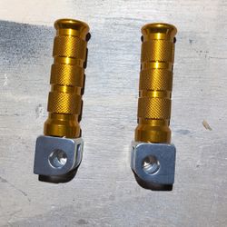 Motorcycle Foot pegs Gold