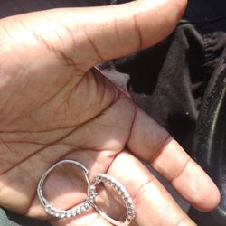 10 Ct White Gold Hops With Diamond Chips