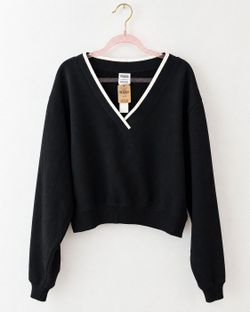 XL - VS PINK Black Cropped V-Neck Sweatshirt with Contrast Trim