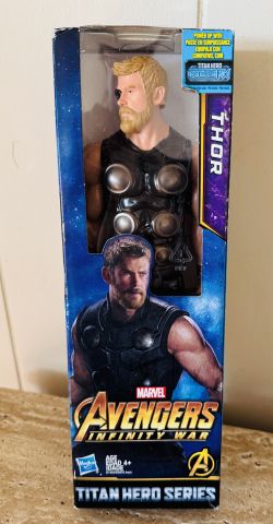 Marvel Avengers Infinity War Thor Action Figure Titan Hero Series 12 Inch