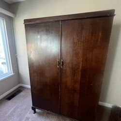 Antique Compactom Armoire 