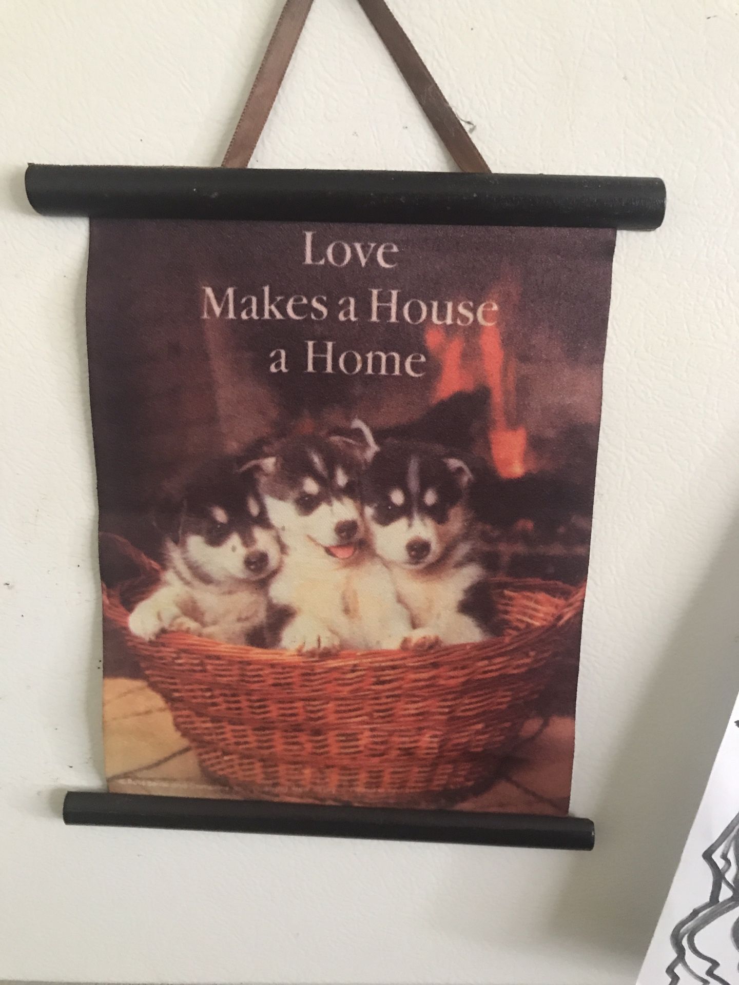 Hanging puppy flag (small)