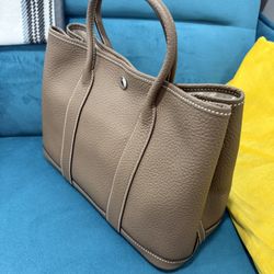 Garden Party tote bag in Etoupe Negonda leather