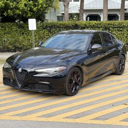 2020 Alfa Romeo Giulia Sport